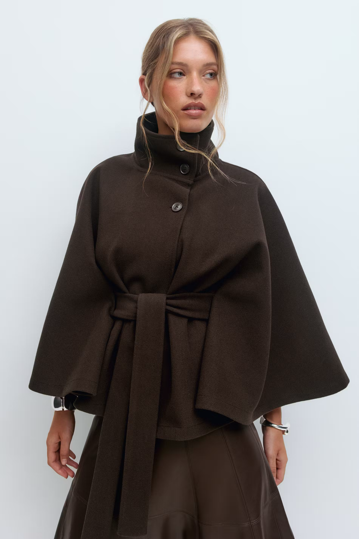 ISABELLA CHIC BELT CAPE JACKET