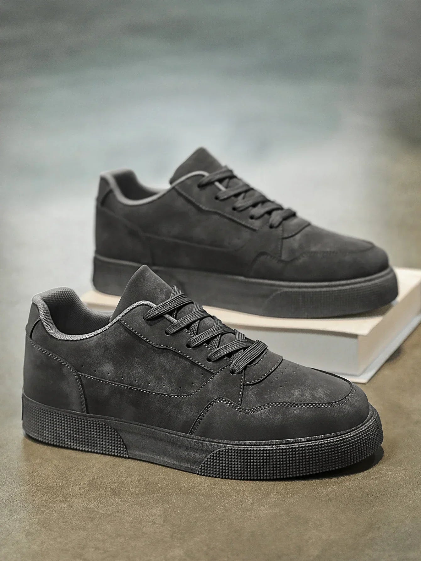 Urban Suede Sneaker