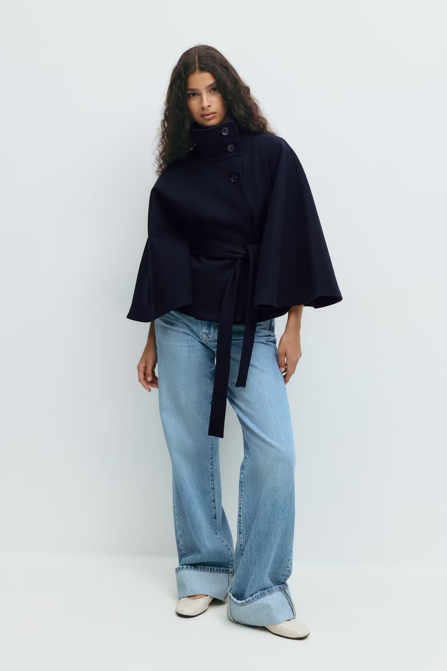 ISABELLA CHIC BELT CAPE JACKET